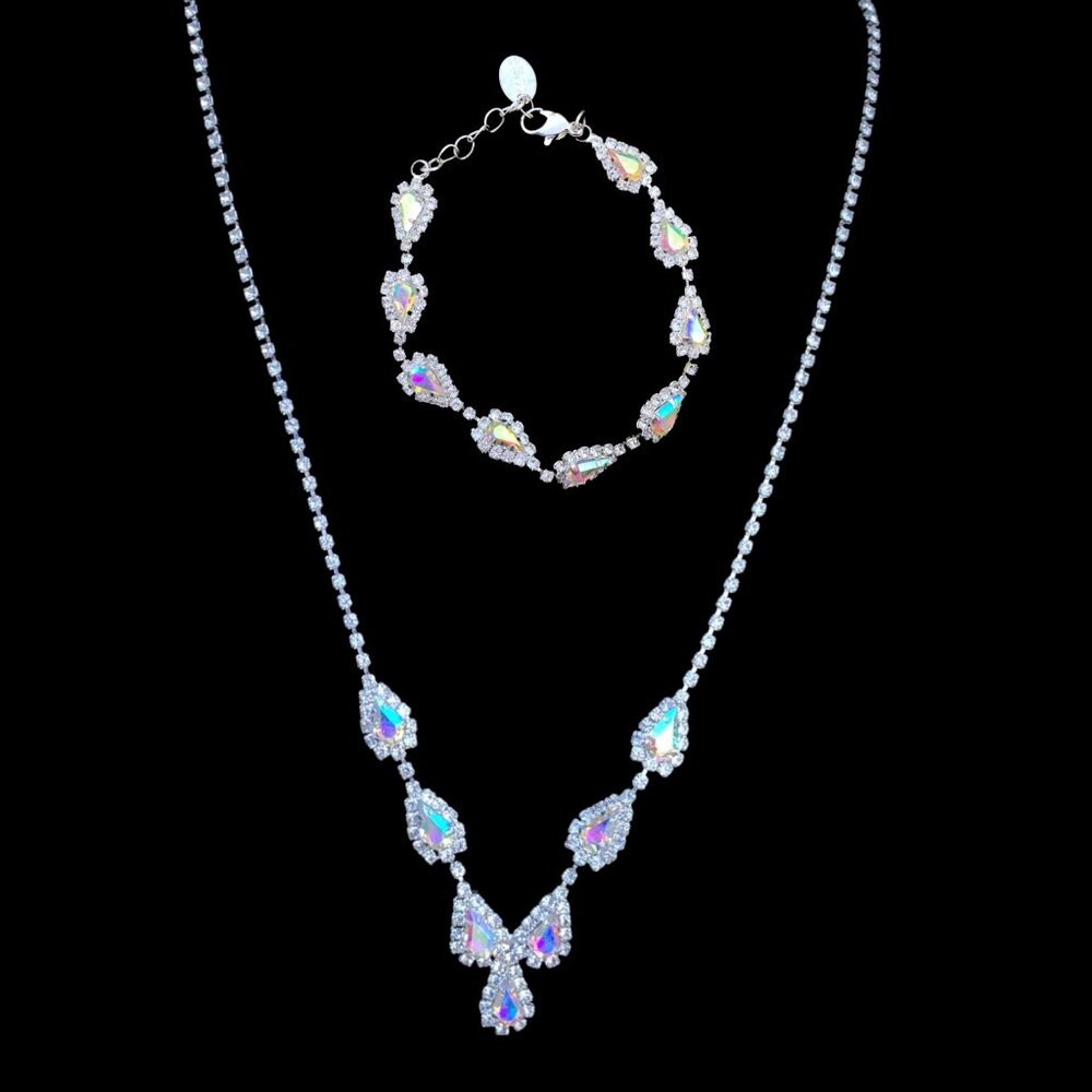 Claire’s Sparkly Rhinestone Necklace & Bracelet Set | Iridescent Crystal Costume